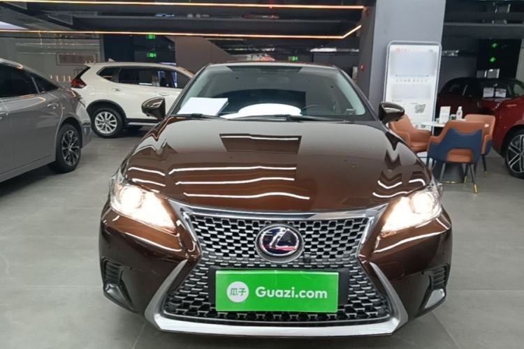 Used Lexus CT 2017 CT200h Comfort Edition Monochrome China V Standard Front