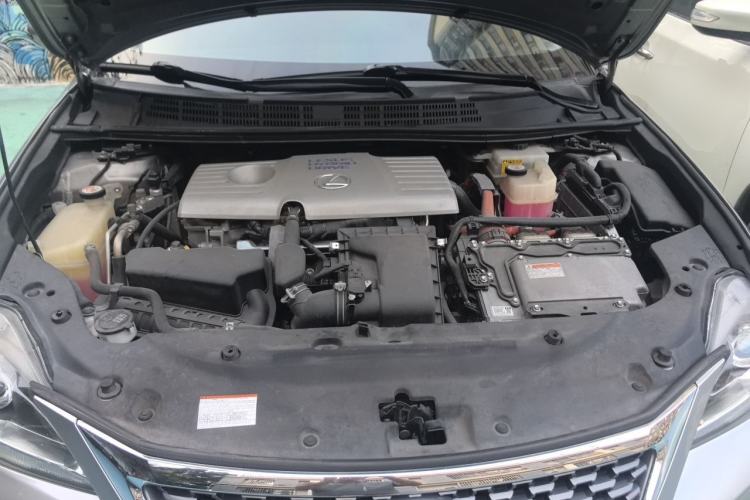 Used Lexus CT 2017 CT200h Elite Edition Solid Color China V Standard Engine Bay