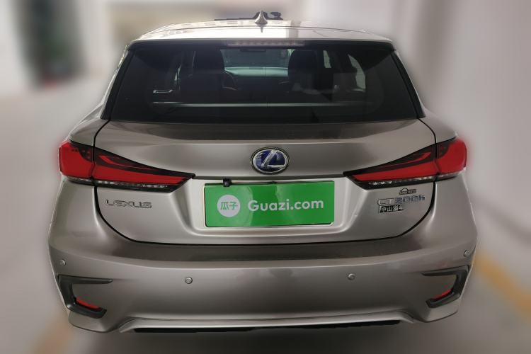 Used Lexus CT 2017 CT200h Elite Edition Solid Color China V Standard Exterior 4