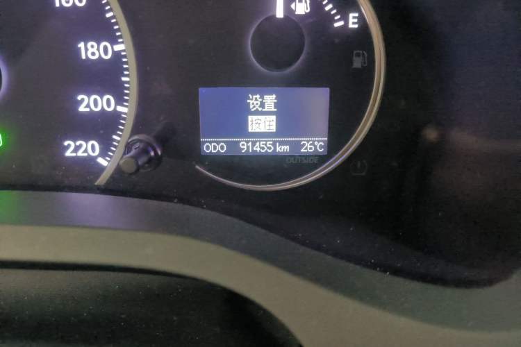 Used Lexus CT 2017 CT200h Elite Edition Solid Color China V Standard Odometer Close Up