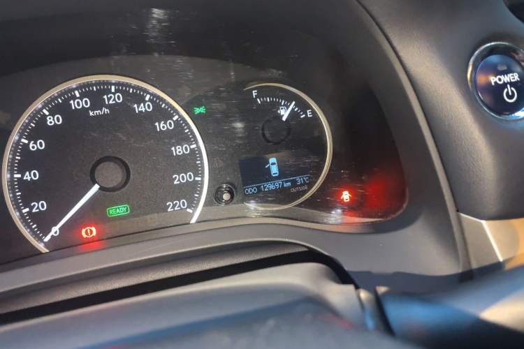 Used Lexus CT 2017 CT200h Elite Edition Solid Color China V Standard Odometer Close Up