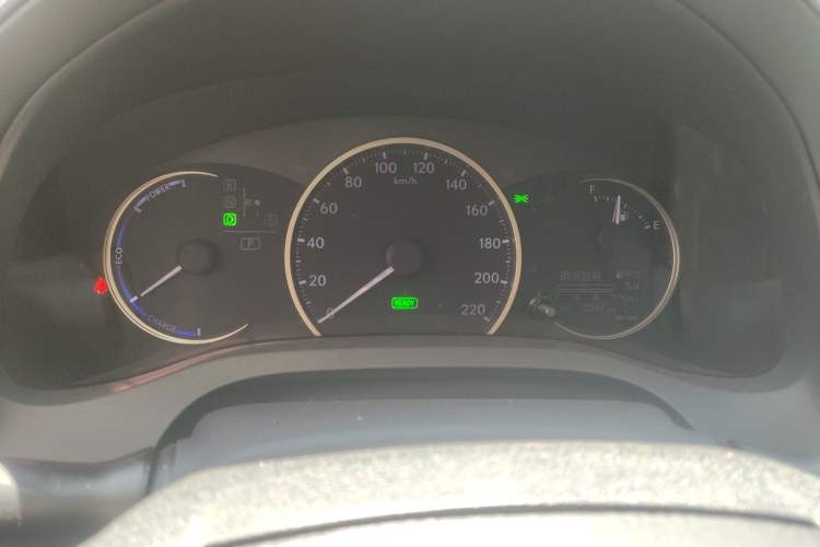 Used Lexus CT 2017 CT200h Comfort Edition Two-Tone China V Standard Instrument Cluster