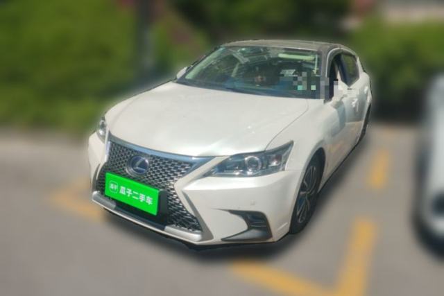 Used Lexus CT 2017 CT200h Comfort Edition Two-Tone China V Standard
