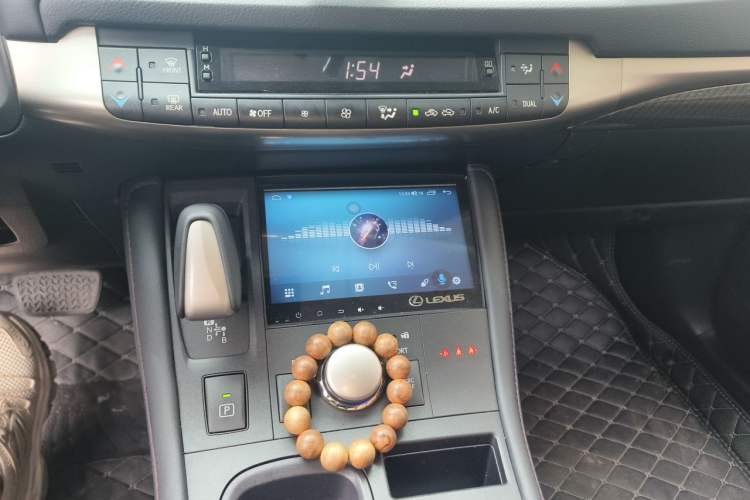 Used Lexus CT 2017 CT200h Elite Edition Monotone China VI Audio And AC Panel