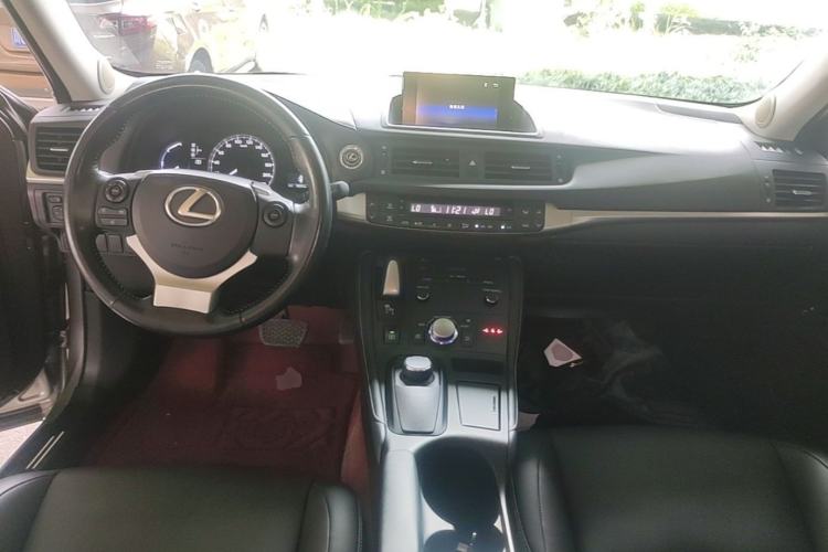 Used Lexus CT 2017 CT200h Comfort Edition Monochrome China V Standard Center Console