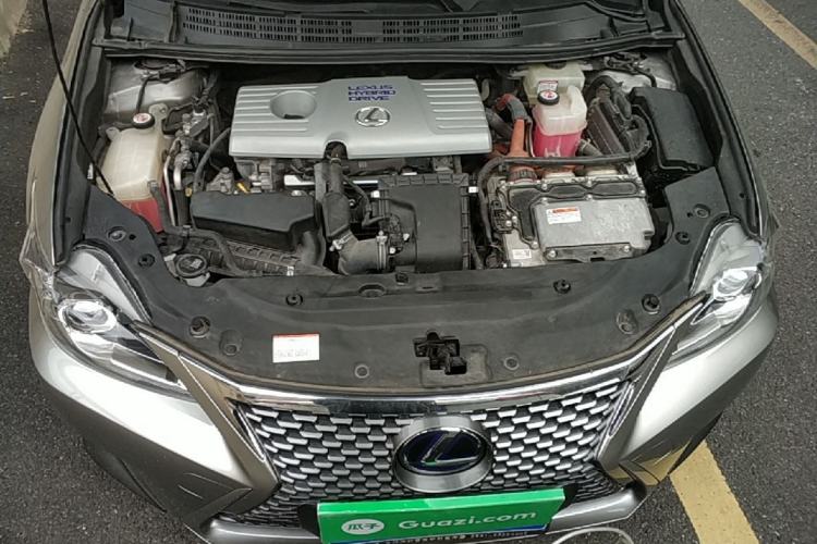 Used Lexus CT 2017 CT200h Comfort Edition Monochrome China VI Engine Bay