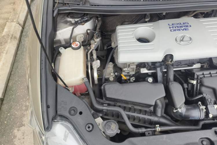 Used Lexus CT 2017 CT200h Elite Edition Monotone China VI Engine Bay Right