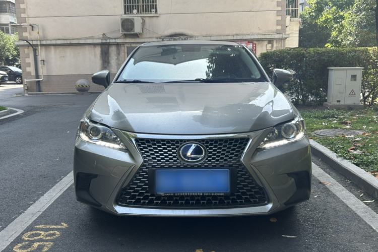 Used Lexus CT 2017 CT200h Comfort Edition Monochrome China VI Exterior 10