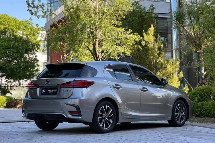 Used Lexus CT 2017 CT200h Comfort Edition Monochrome China VI Exterior 3