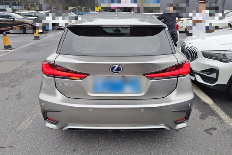 Used Lexus CT 2017 CT200h Elite Edition Solid Color China V Standard Exterior 4