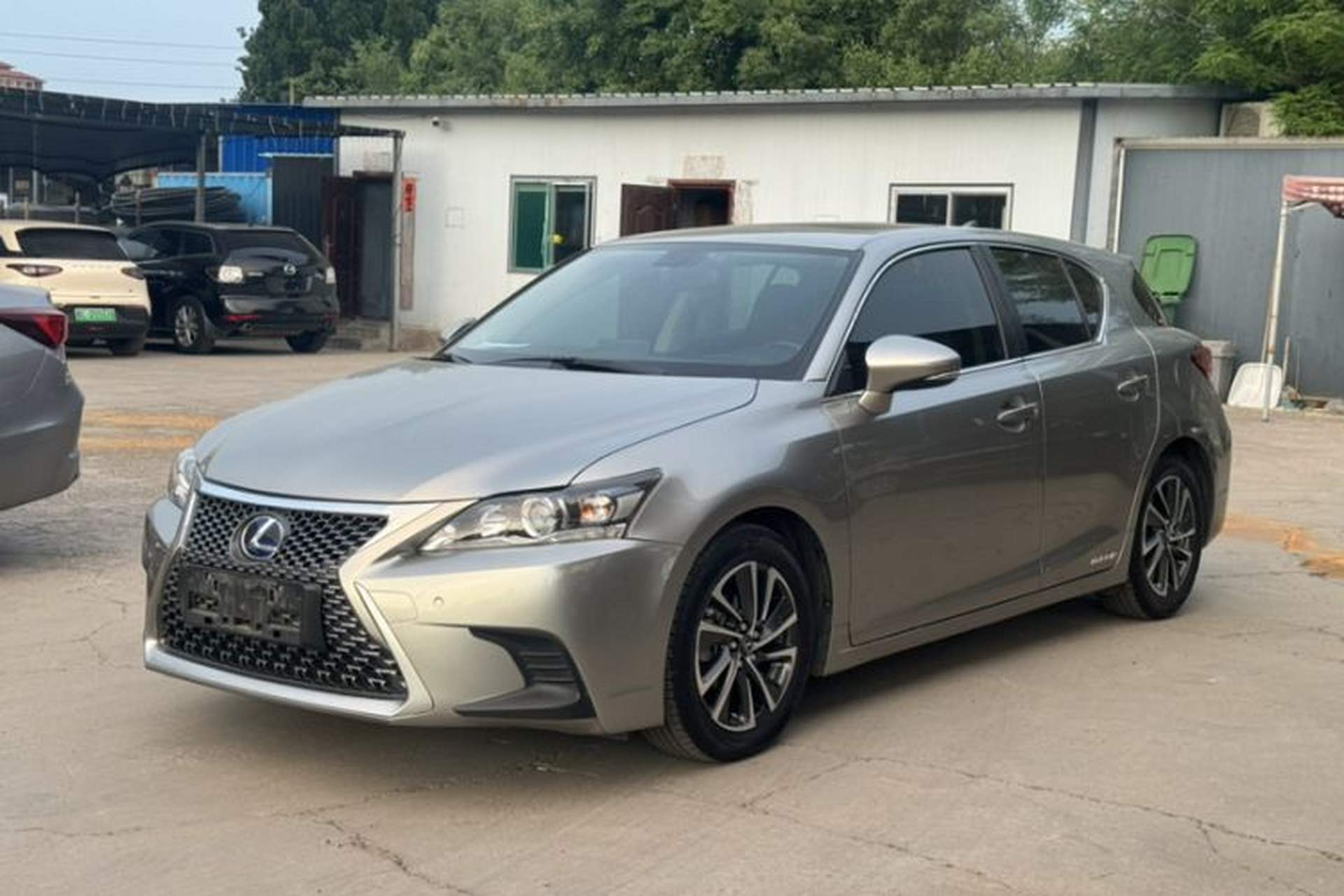 Used Lexus CT 2017 CT200h Comfort Edition Monochrome China VI Front Left 45 Deg