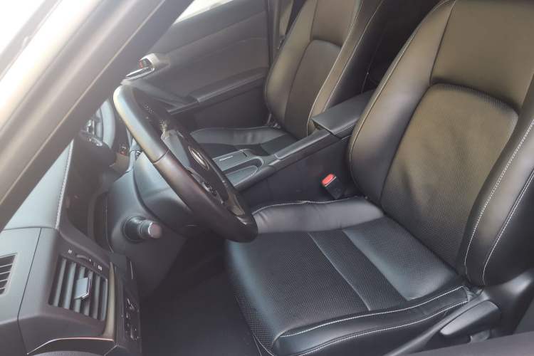 Used Lexus CT 2017 CT200h Elite Edition Solid Color China V Standard Left Front Seat