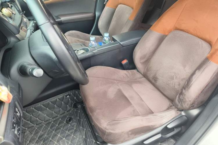Used Lexus CT 2017 CT200h Elite Edition Monotone China VI Left Front Seat