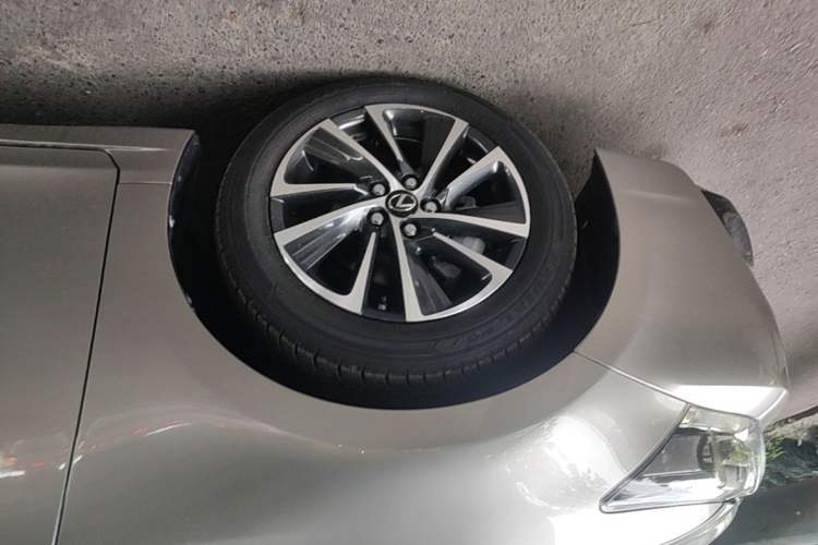 Used Lexus CT 2017 CT200h Comfort Edition Monochrome China V Standard Left Front Wheel Hub