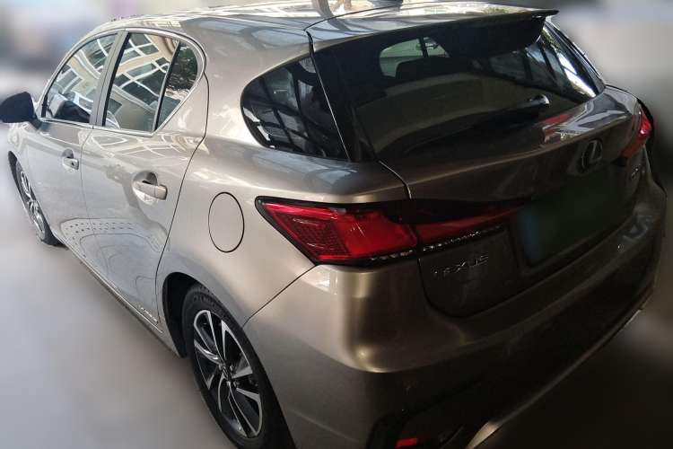Used Lexus CT 2017 CT200h Comfort Edition Monochrome China V Standard Rear Left 45 Deg