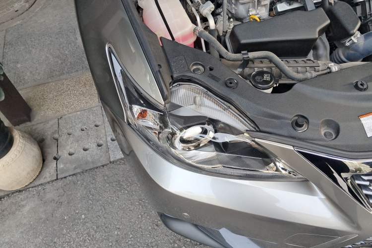 Used Lexus CT 2017 CT200h Comfort Edition Monochrome China V Standard Right Front Headlight