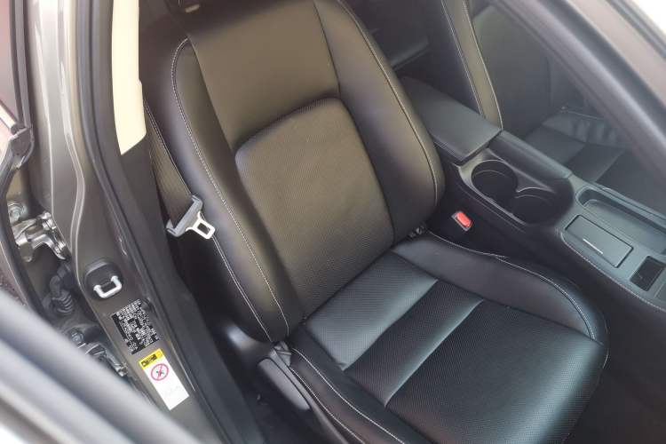 Used Lexus CT 2017 CT200h Elite Edition Solid Color China V Standard Right Front Seat