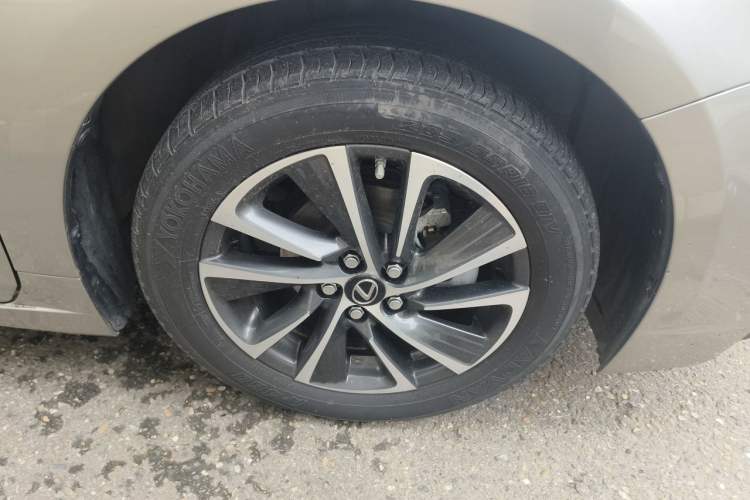 Used Lexus CT 2017 CT200h Elite Edition Monotone China VI Right Front Wheel Hub