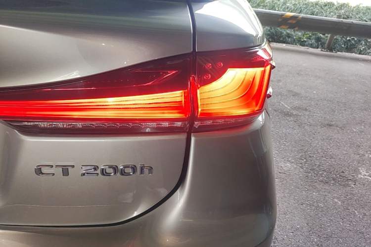 Used Lexus CT 2017 CT200h Comfort Edition Monochrome China V Standard Right Rear Taillight