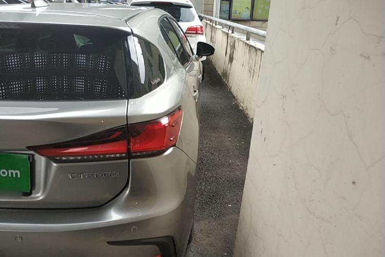Used Lexus CT 2017 CT200h Comfort Edition Monochrome China VI Right Rear Taillight
