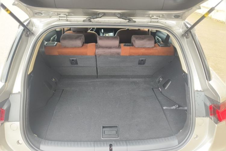 Used Lexus CT 2017 CT200h Elite Edition Monotone China VI Trunk