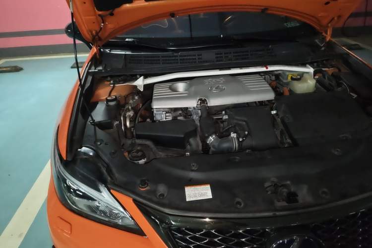 Used Lexus CT 2017 CT200h F SPORT Two-Tone China V Standard Engine Bay Right