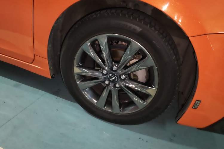 Used Lexus CT 2017 CT200h F SPORT Two-Tone China V Standard Right Front Wheel Hub