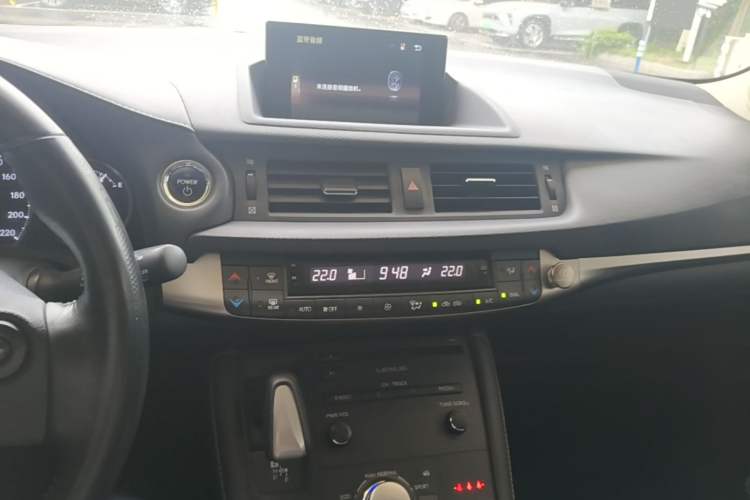 Used Lexus CT 2017 CT200h Comfort Edition Monochrome China V Standard Audio And AC Panel