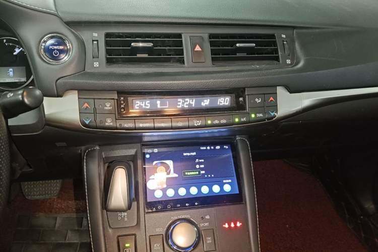 Used Lexus CT 2017 CT200h Elite Edition Monotone China VI Audio And AC Panel