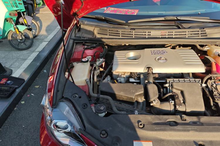 Used Lexus CT 2017 CT200h Elite Edition Solid Color China V Standard Engine Bay Right