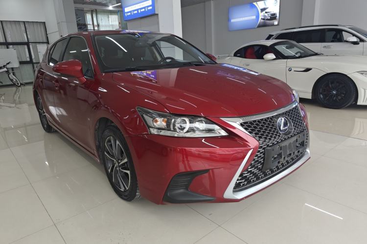 Used Lexus CT 2017 CT200h Elite Edition Solid Color China V Standard Front Right 45 Deg