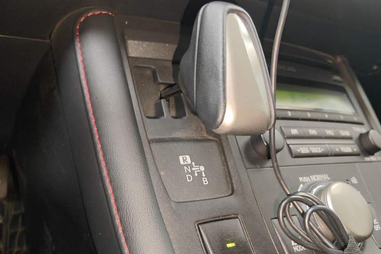 Used Lexus CT 2017 CT200h Elite Edition Solid Color China V Standard Gear Lever