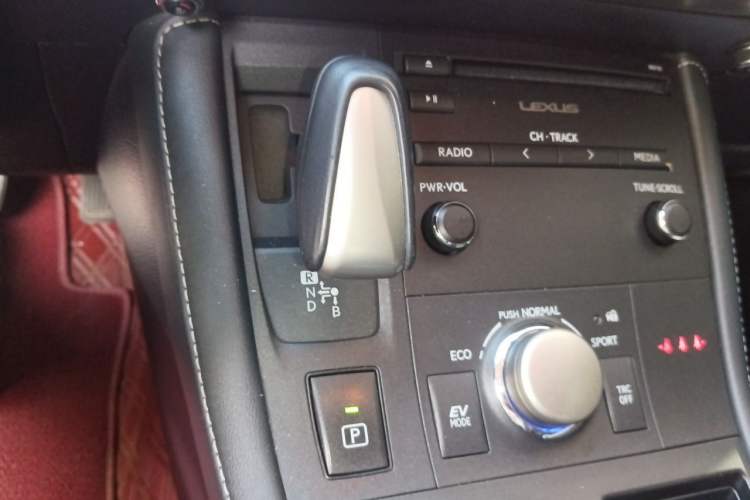 Used Lexus CT 2017 CT200h Comfort Edition Monochrome China V Standard Gear Lever