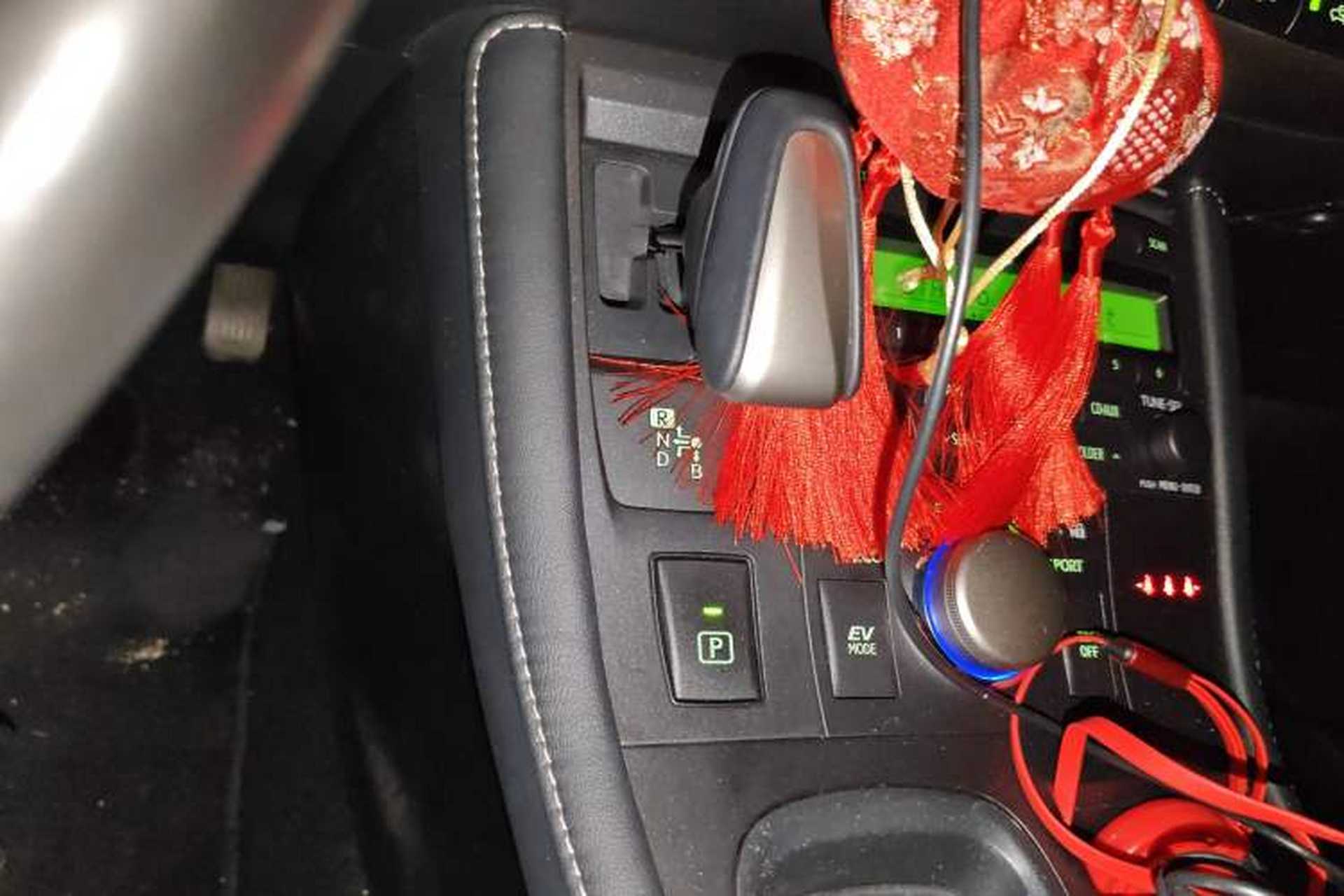 Used Lexus CT 2017 CT200h Elite Edition Solid Color China V Standard Gear Lever
