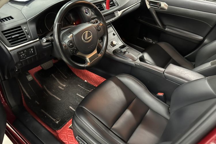 Used Lexus CT 2017 CT200h Comfort Edition Monochrome China V Standard Interior 2