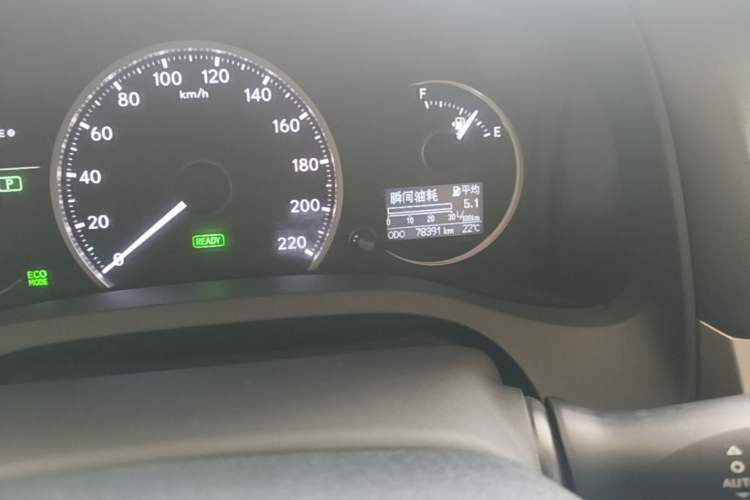 Used Lexus CT 2017 CT200h Comfort Edition Monochrome China V Standard Odometer Close Up
