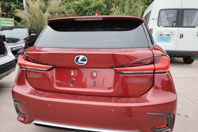 Used Lexus CT 2017 CT200h Elite Edition Monotone China VI Rear