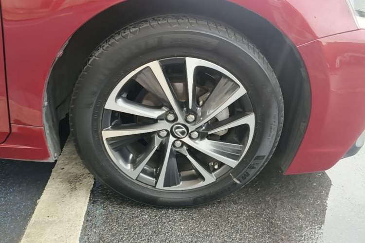Used Lexus CT 2017 CT200h Comfort Edition Monochrome China V Standard Right Front Wheel Hub