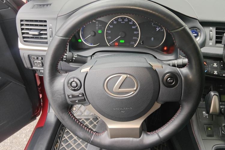Used Lexus CT 2017 CT200h Elite Edition Solid Color China V Standard Steering Wheel