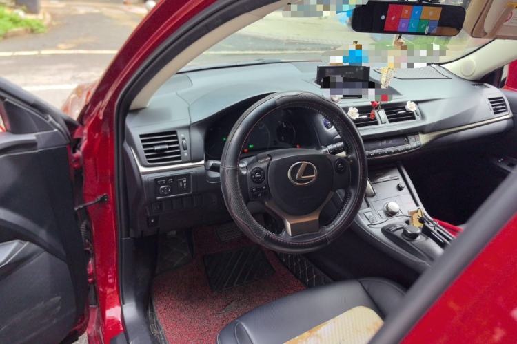 Used Lexus CT 2017 CT200h Comfort Edition Monochrome China V Standard Steering Wheel