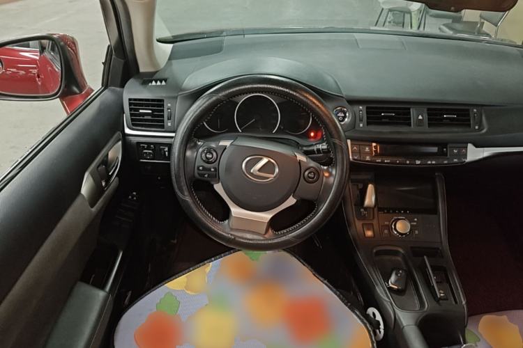 Used Lexus CT 2017 CT200h Elite Edition Monotone China VI Steering Wheel