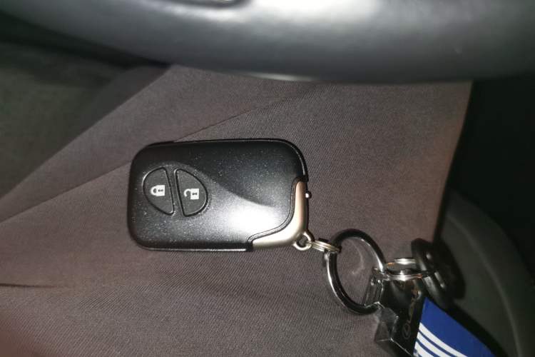 Used Lexus CT 2017 CT200h F SPORT Two-Tone China V Standard Vehicle Key
