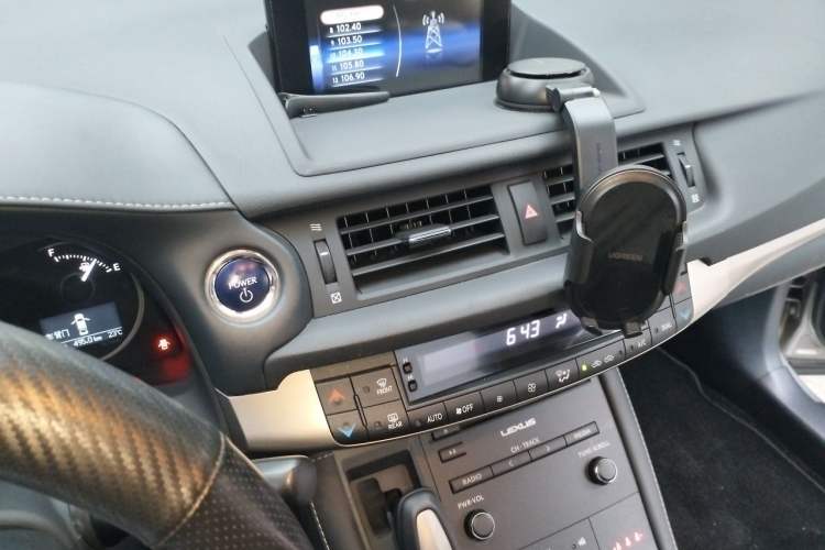 Used Lexus CT 2017 CT200h Comfort Edition Monochrome China V Standard Audio And AC Panel