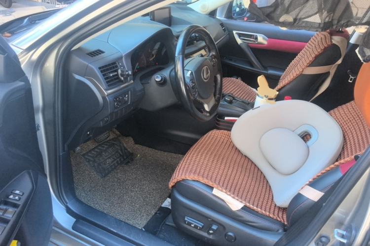 Used Lexus CT 2017 CT200h Comfort Edition Monochrome China V Standard Driver Seat