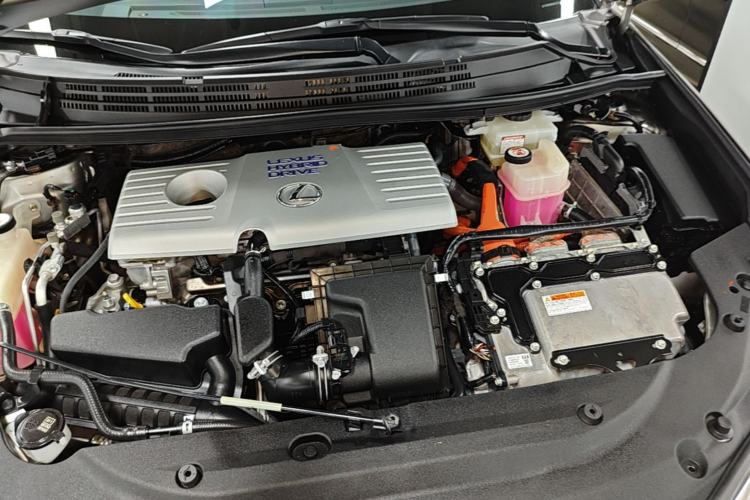 Used Lexus CT 2017 CT200h Elite Edition Monotone China VI Engine Bay