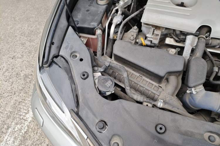 Used Lexus CT 2017 CT200h F SPORT Two-Tone China V Standard Engine Bay Right
