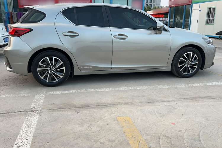 Used Lexus CT 2017 CT200h Elite Edition Monotone China VI Exterior 2