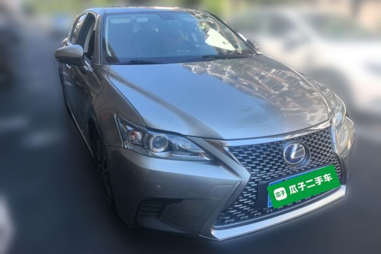 Used Lexus CT 2017 CT200h Comfort Edition Monochrome China V Standard Front Right 45 Deg
