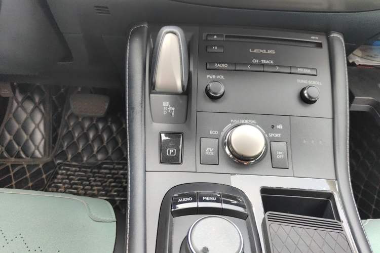 Used Lexus CT 2017 CT200h Comfort Edition Monochrome China V Standard Gear Lever
