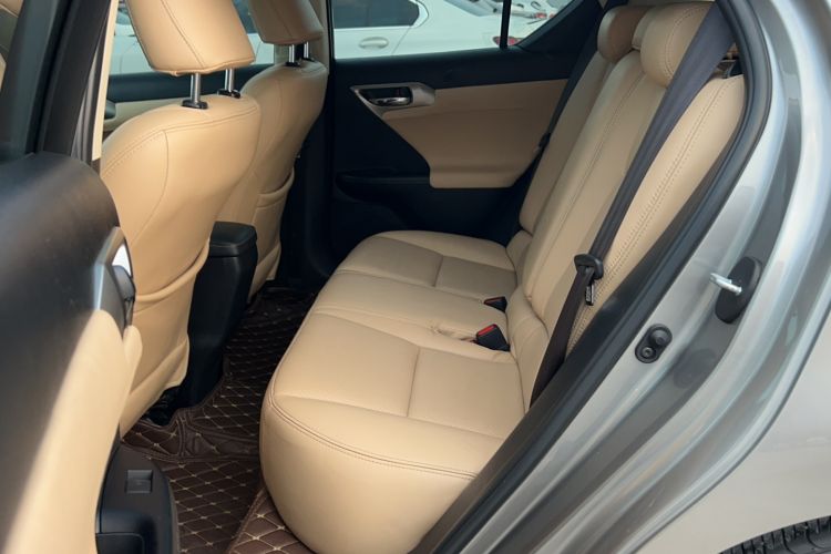 Used Lexus CT 2017 CT200h Elite Edition Monotone China VI Interior 2